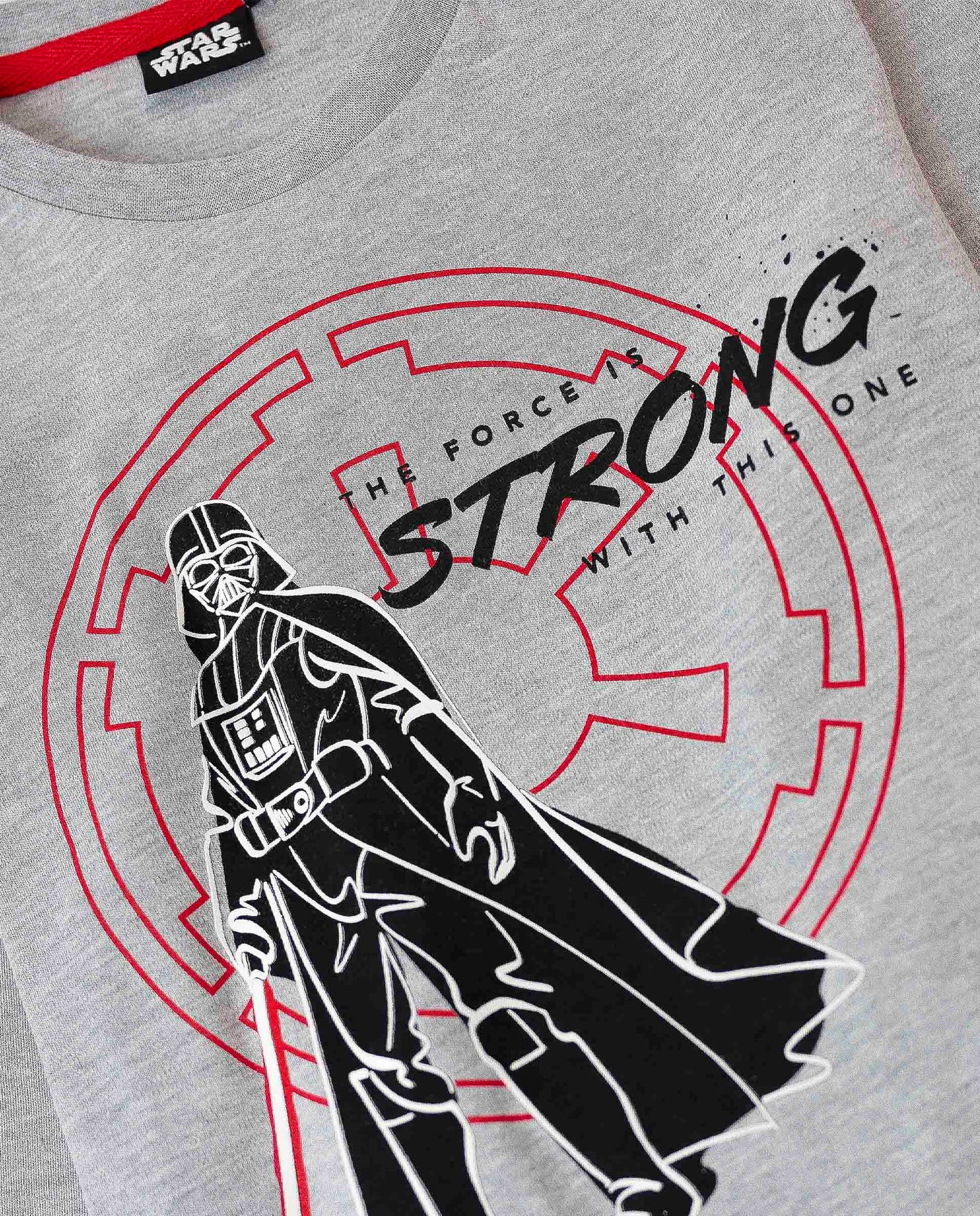 Pijama Manga Larga The Force Is Strong para Niño