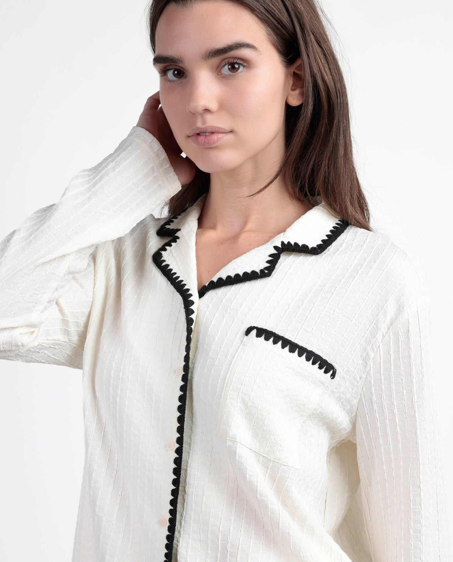 LUXURY Pijama Manga Larga Abierto Stitching Crudo para Mujer