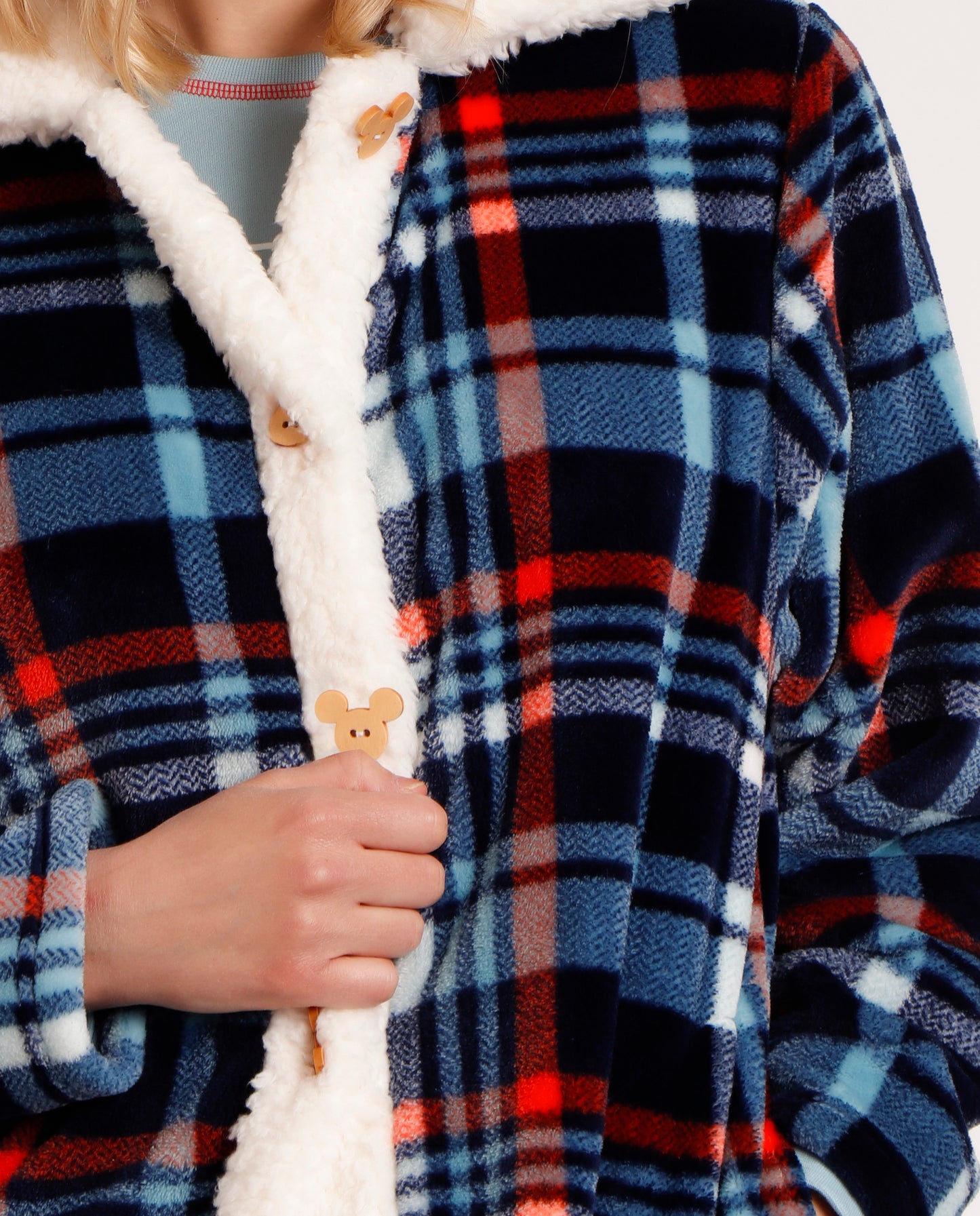 Bata Manga Larga Calentita Winter Club para Mujer