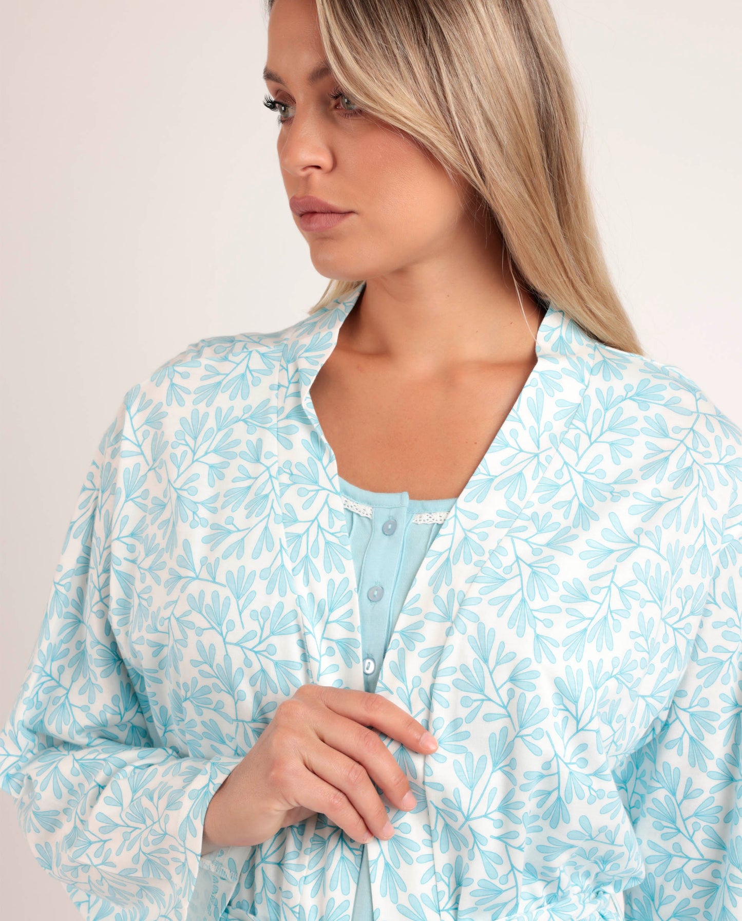 Bata Manga Larga Spring Leaves para Mujer