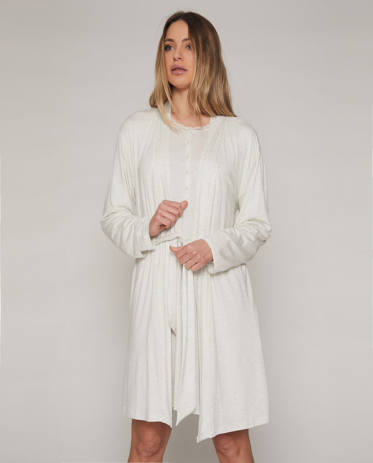 Bata Manga Larga Lace Night para Mujer