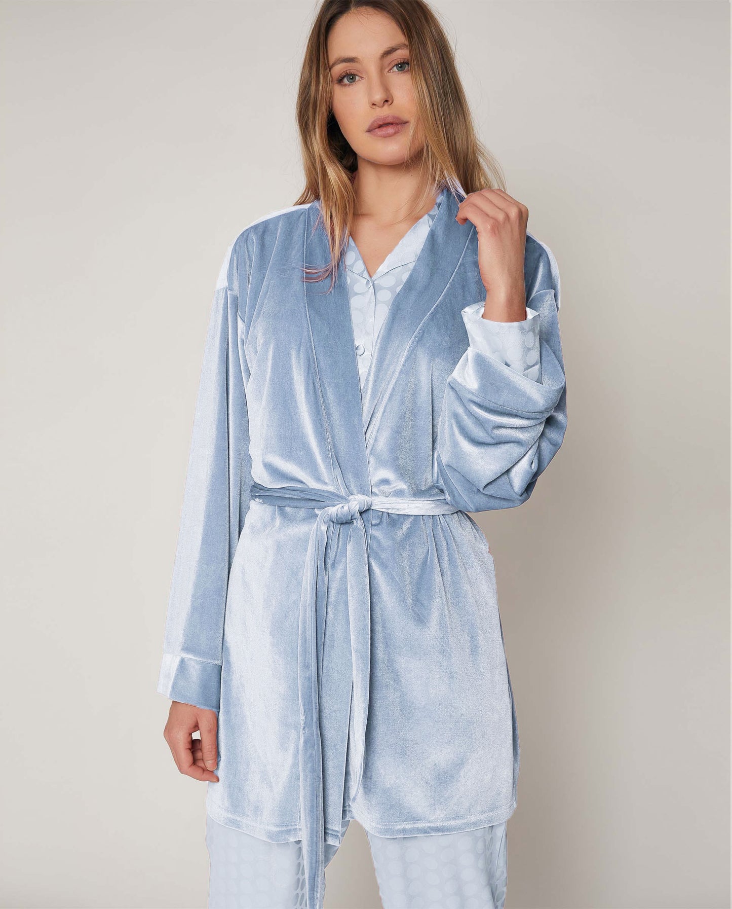 Bata Manga Larga Dots para Mujer