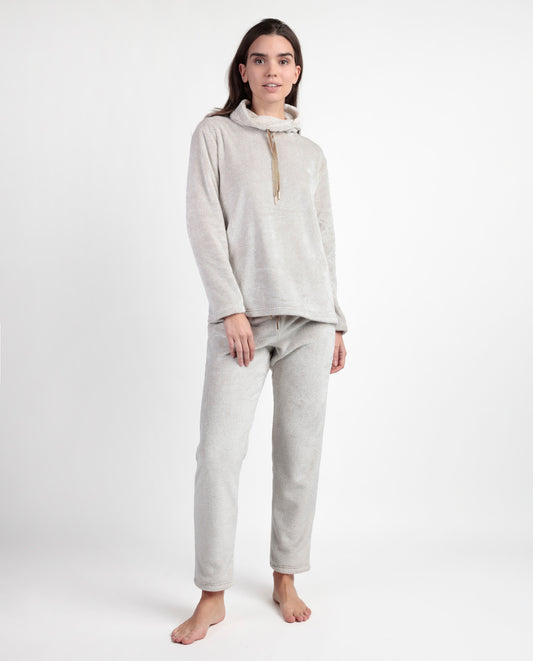Pijama Manga Larga Cuello Alto Calentito Enjoy Every Moment para Mujer