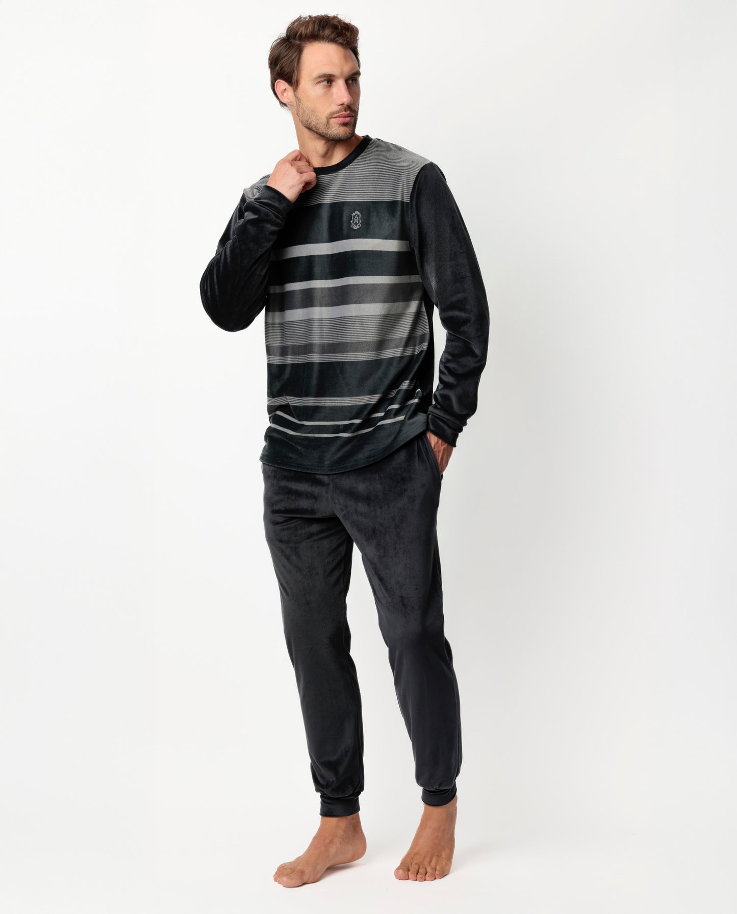 Pijama Manga Larga Terciopelo Velvet Stripe Hype para Hombre