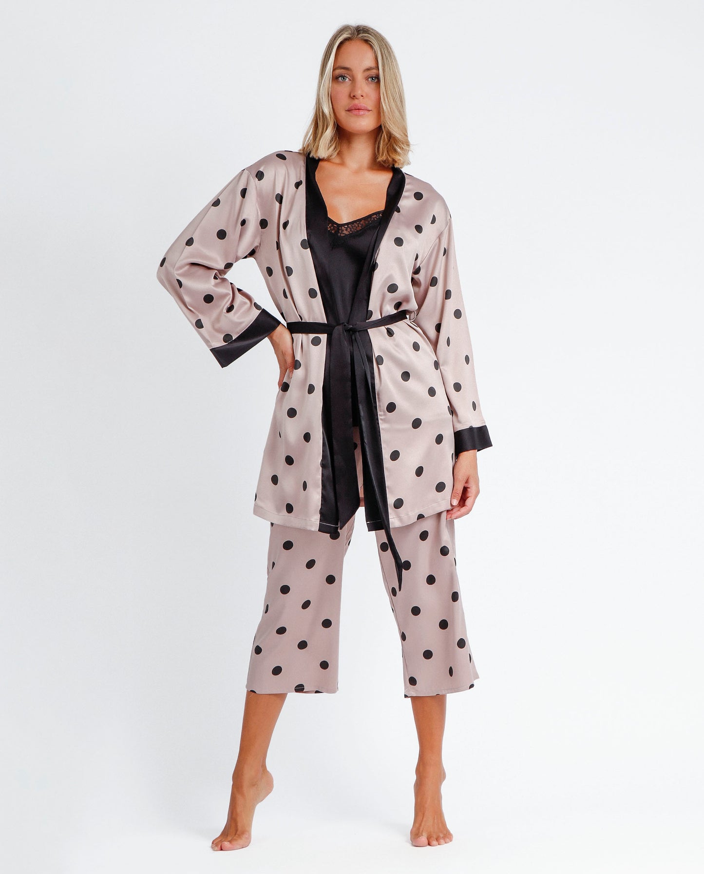 Bata Manga Larga Elegant Dots para Mujer