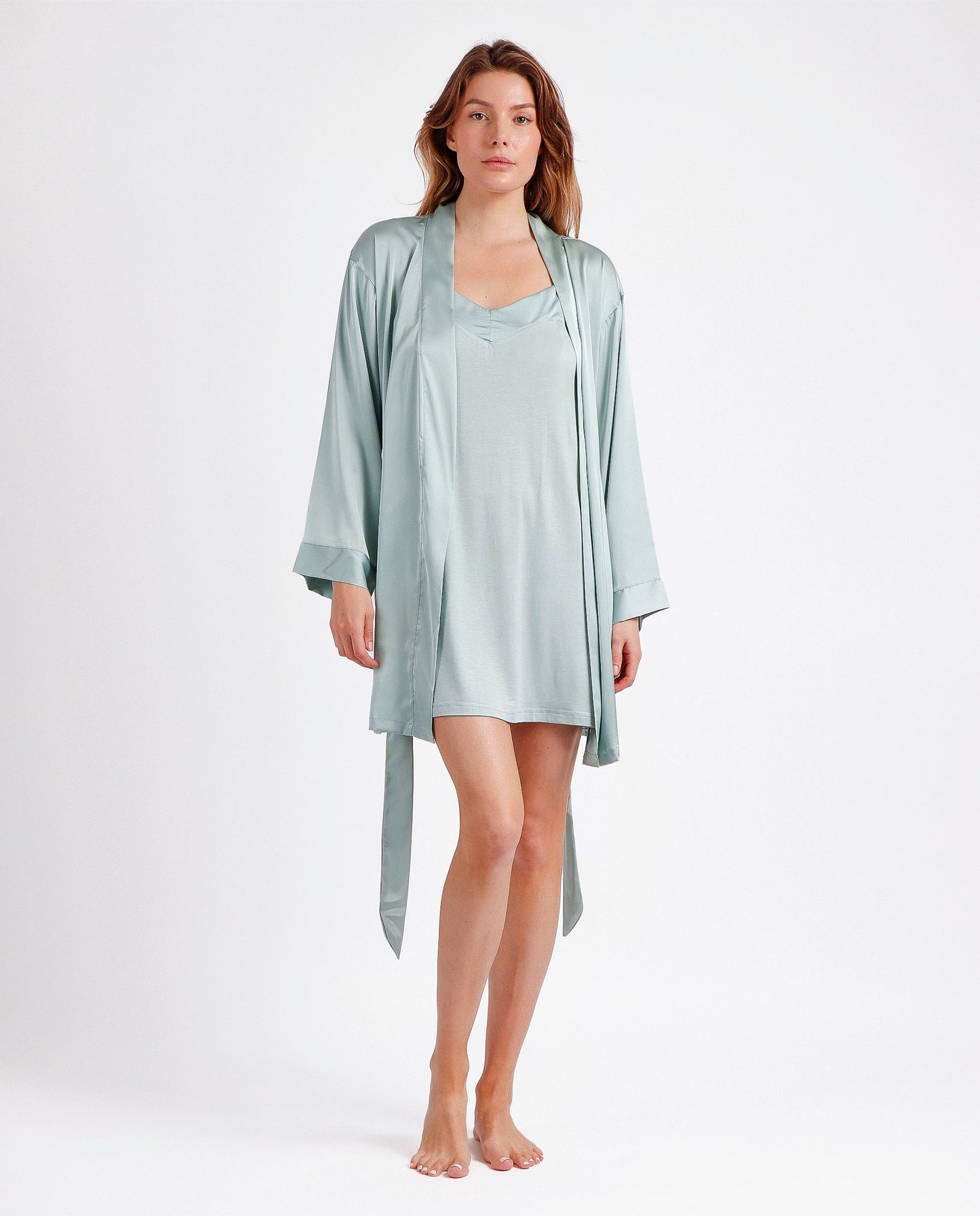 Bata Manga Larga Satin Bands para Mujer Verde