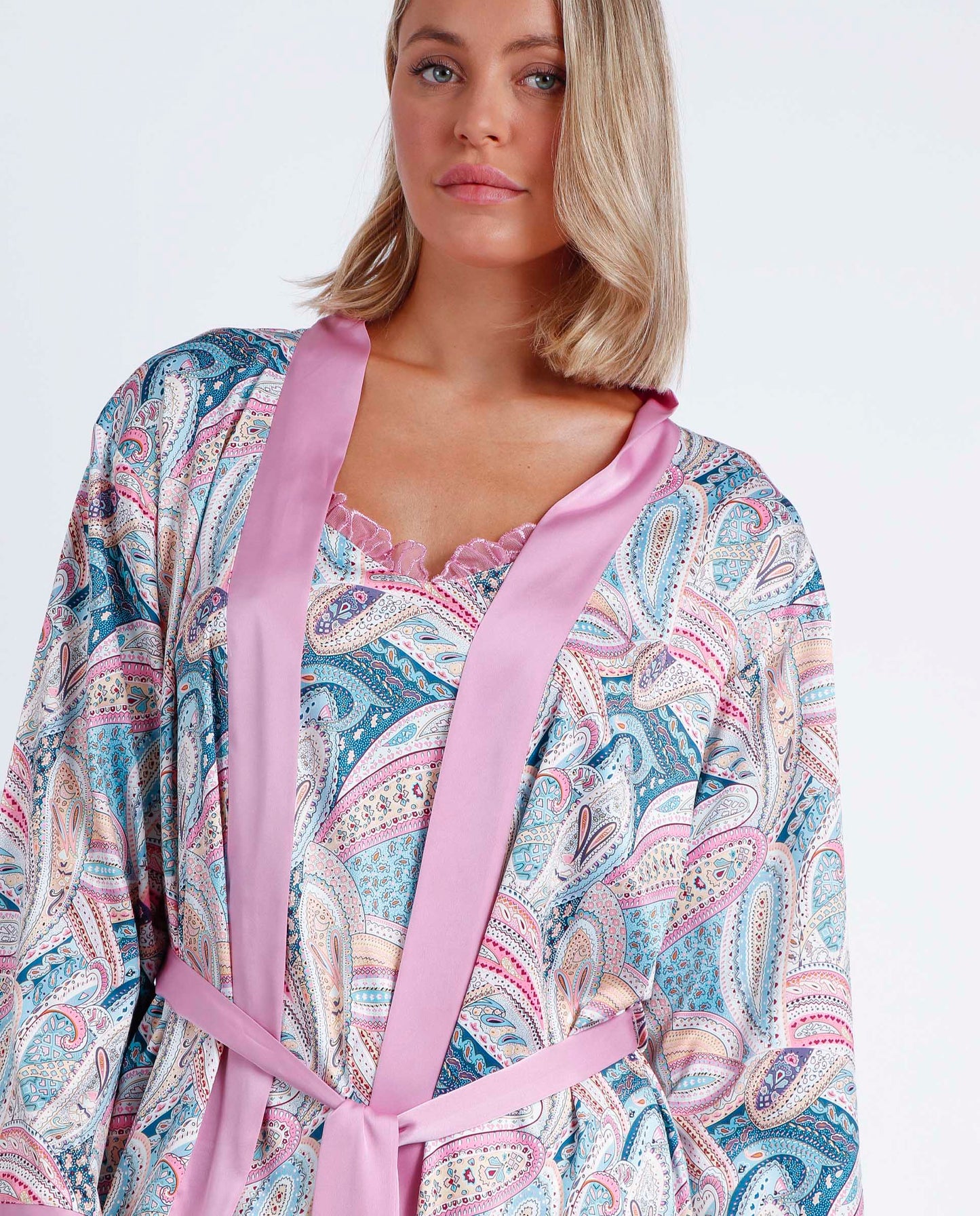 Bata Manga Larga Summer Cachemire para Mujer