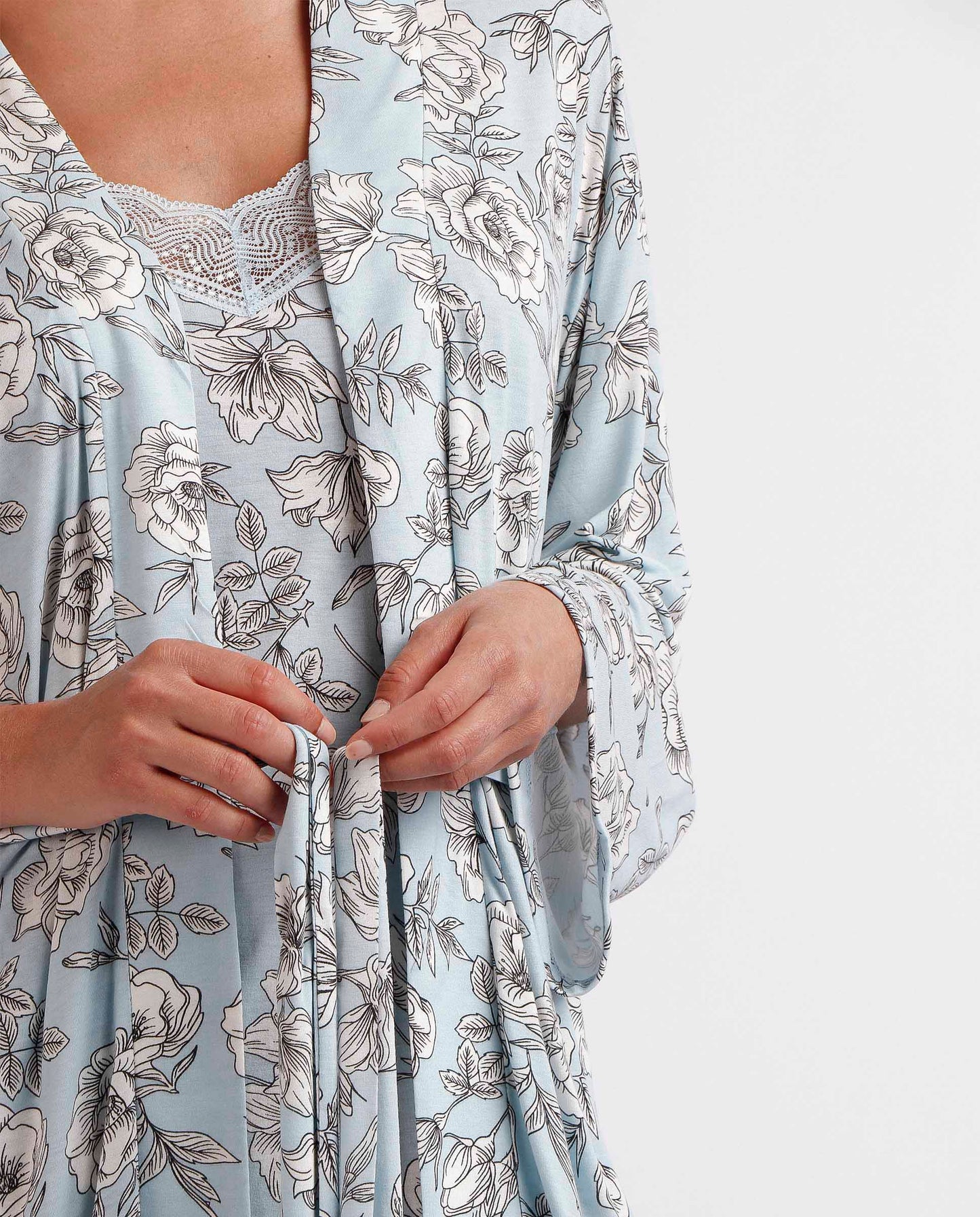 Bata Manga Larga Flowers para Mujer