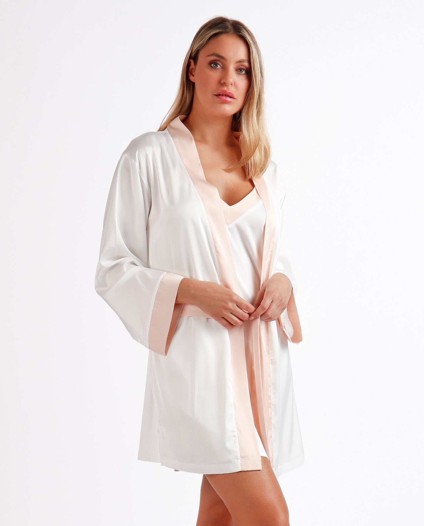 Bata Novia Manga Larga Elegant Neck para Mujer