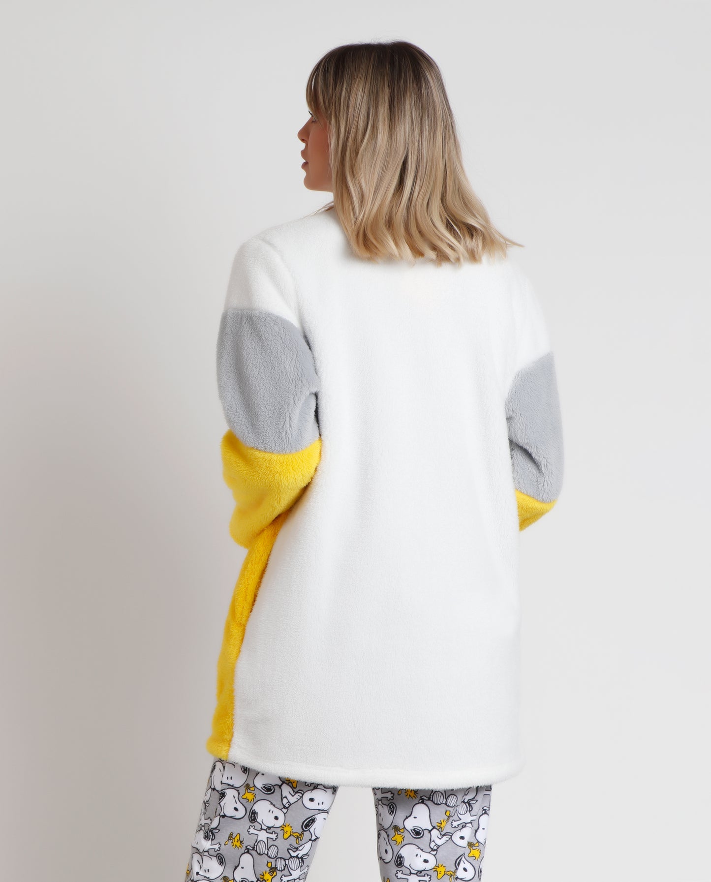 Bata Manga Larga Calentita Franjas Snoopy Funny para Mujer