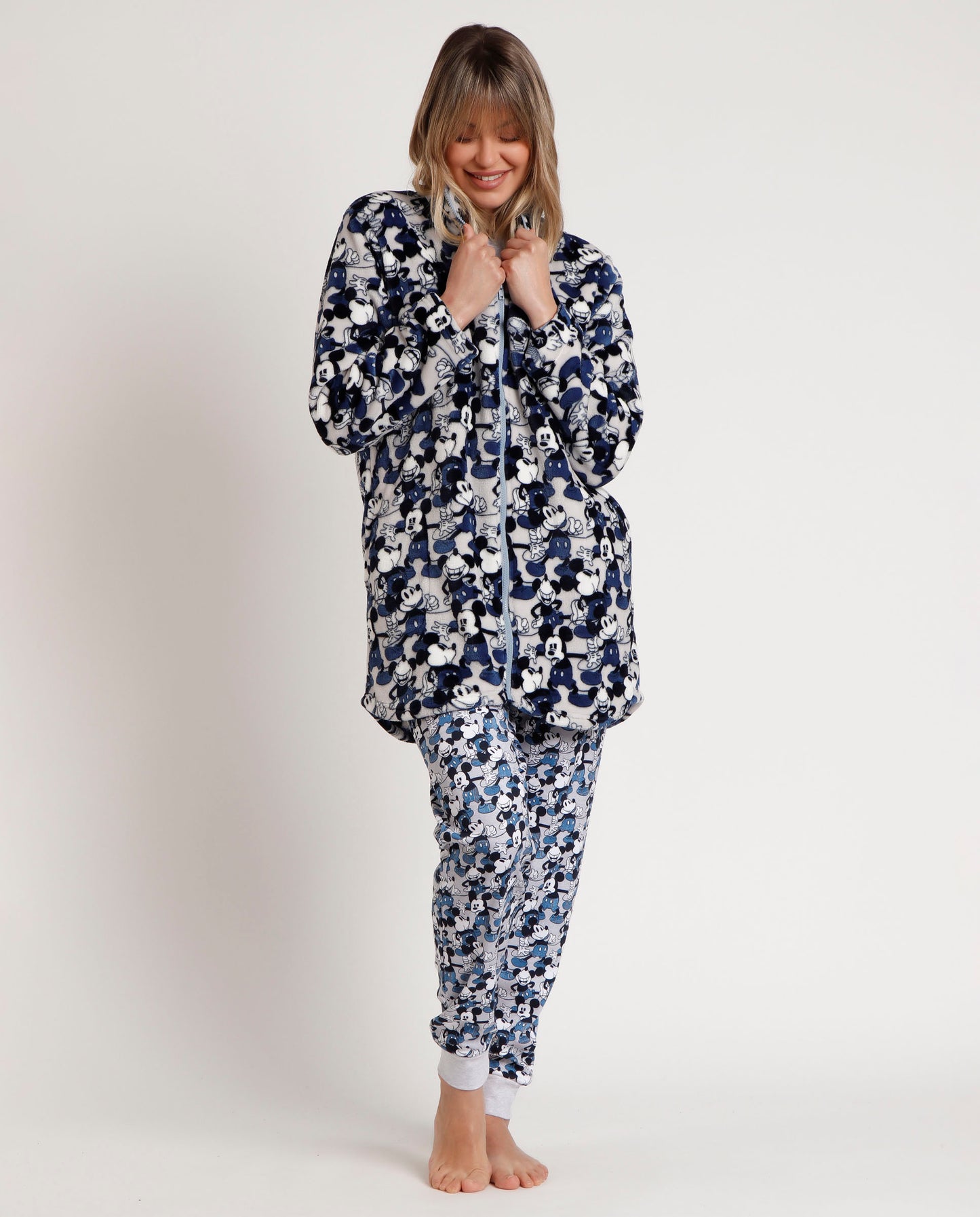 Bata Manga Larga Calentita Mickey Jeans para Mujer