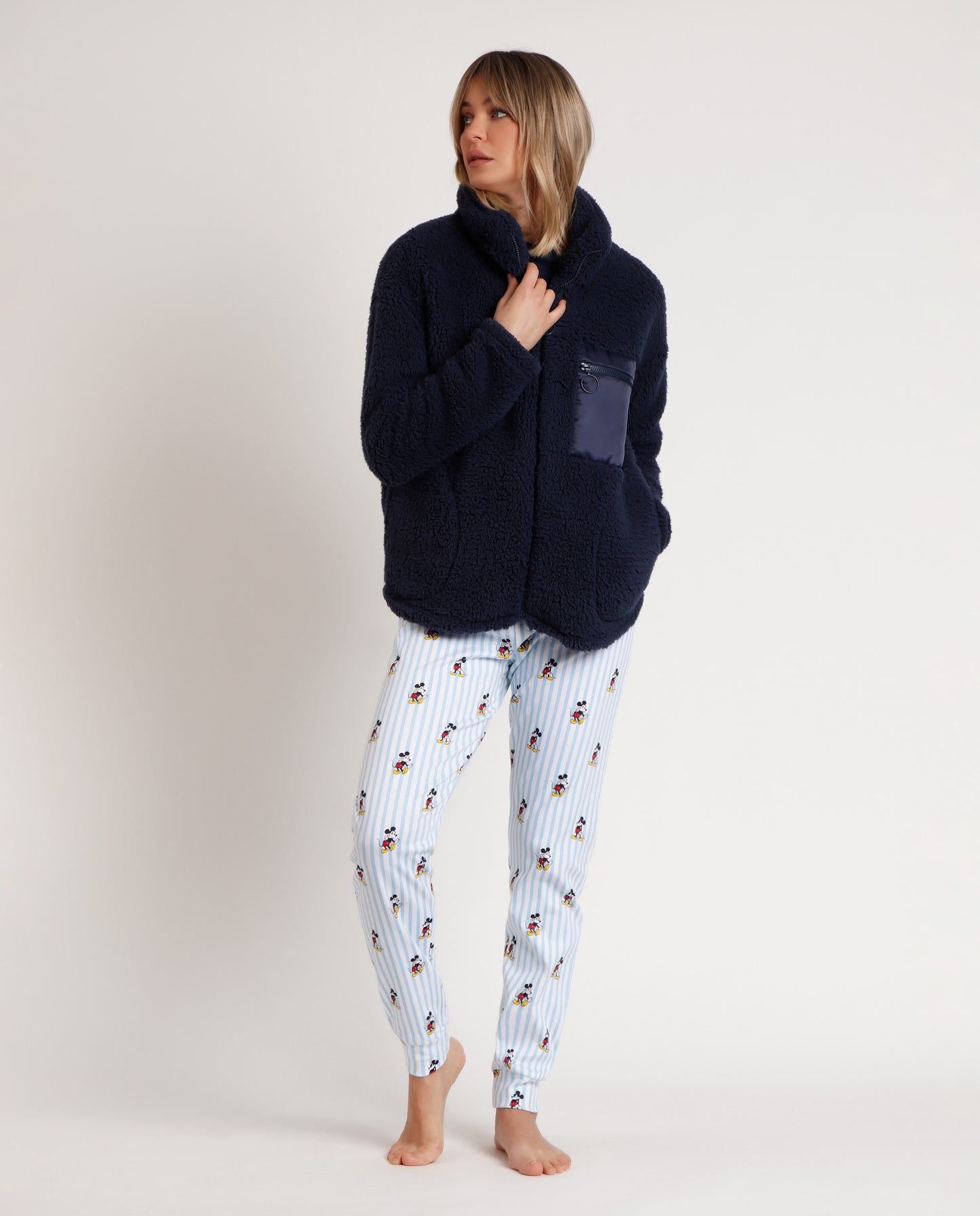 Bata Manga Larga Calentita Mickey New York para Mujer