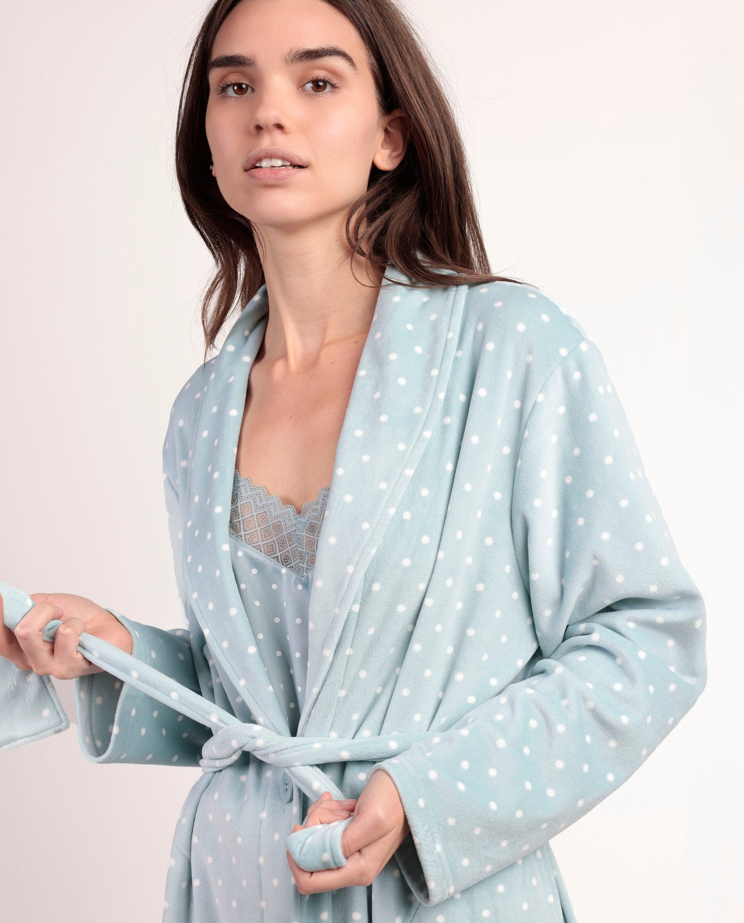 Bata Manga Larga Dots Lace para Mujer