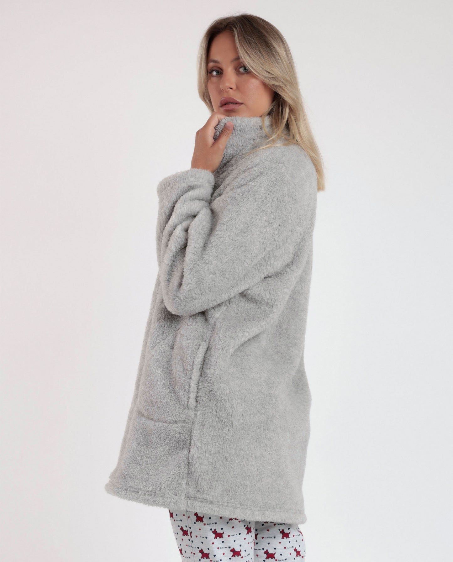 Bata Manga Larga Calentita Lou Lou Grey para Mujer