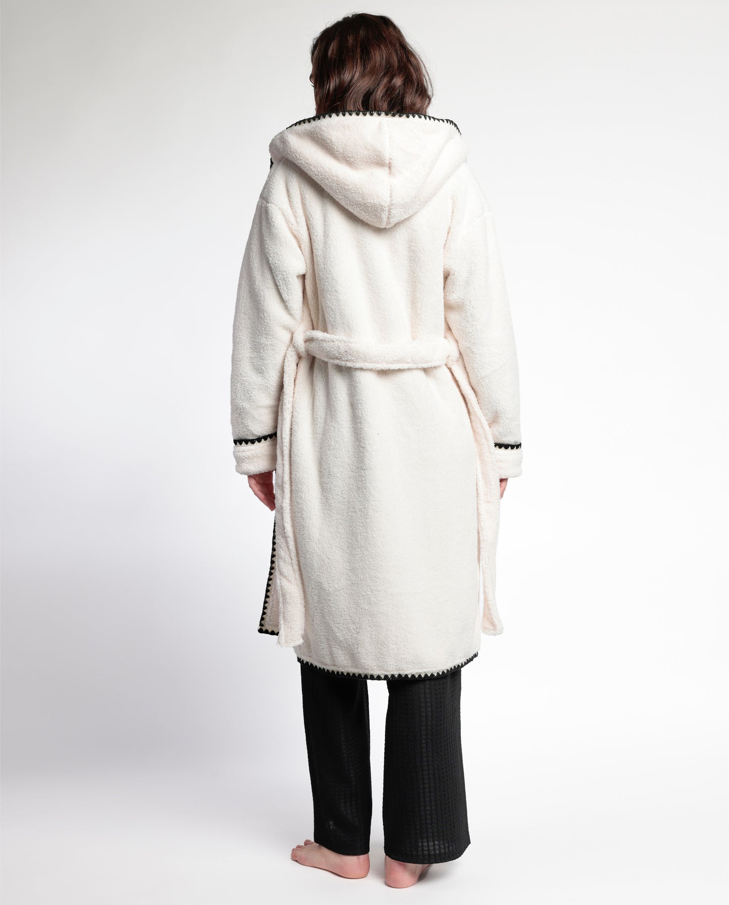 Bata Manga Larga Calentita Stitching para Mujer