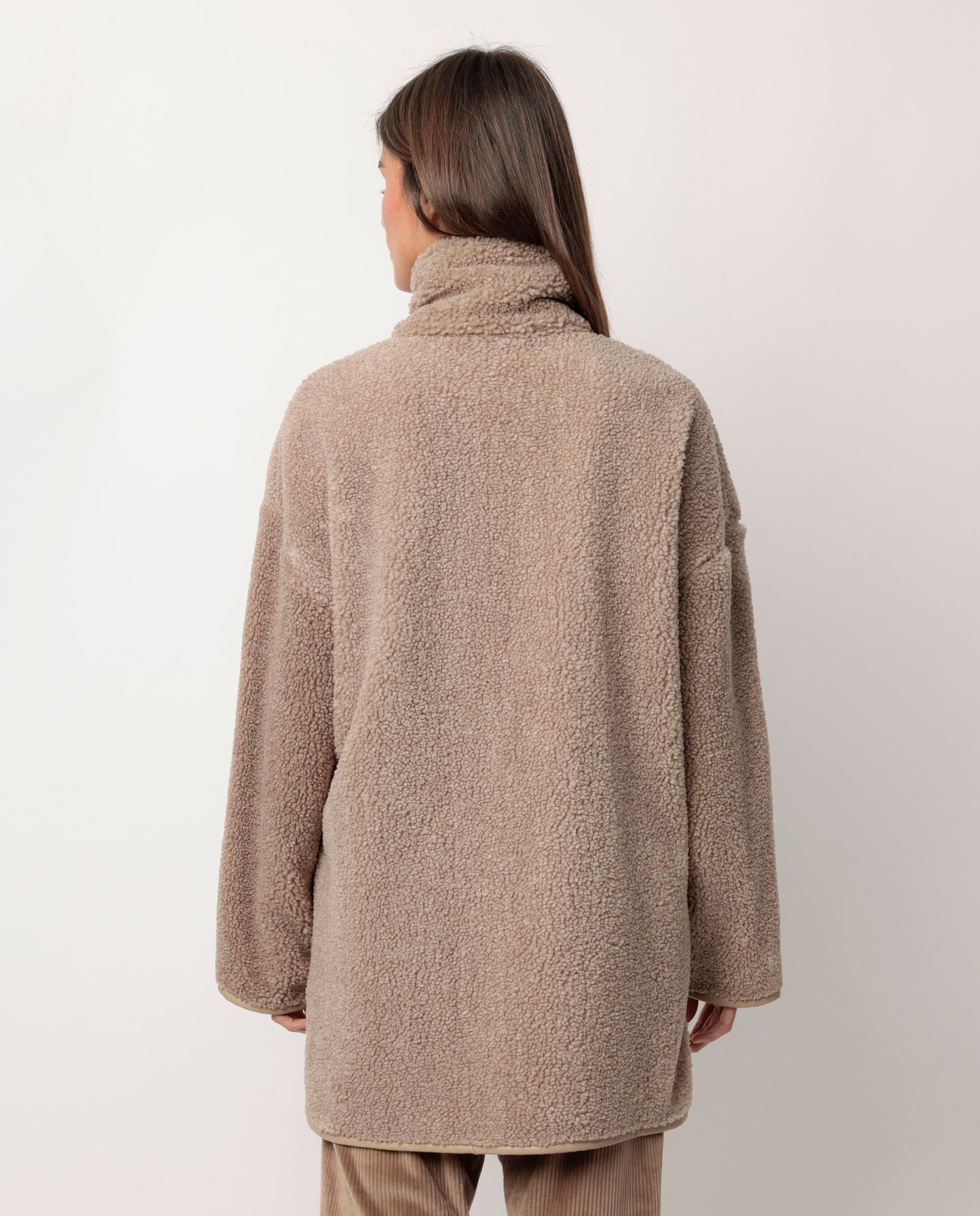 Bata Manga Larga Calentita Sherpa Relax Home para Mujer